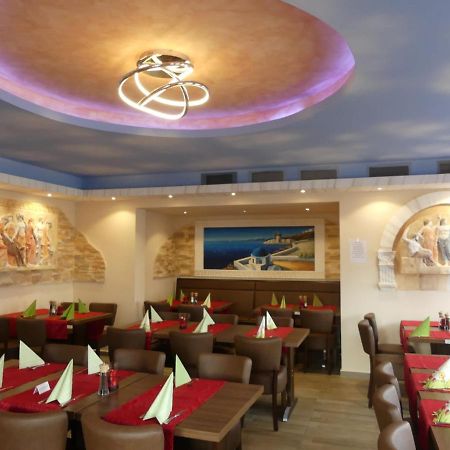 הרפורד Hotel Akropolis מראה חיצוני תמונה